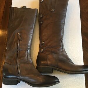 ARTURO CHIANG Gray Leather Knee High Boots with Decorative Gunmetal Trim; 7-1/2M